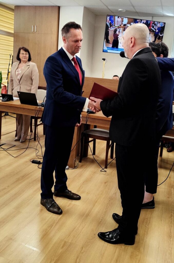 marcin wojniak burmistrzem pińczowa