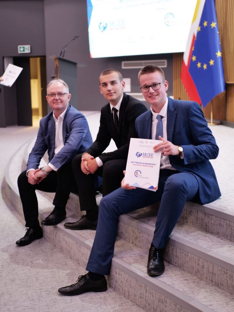 młodzieżowa rada miasta busko-zdrój - konferencja języków obcych