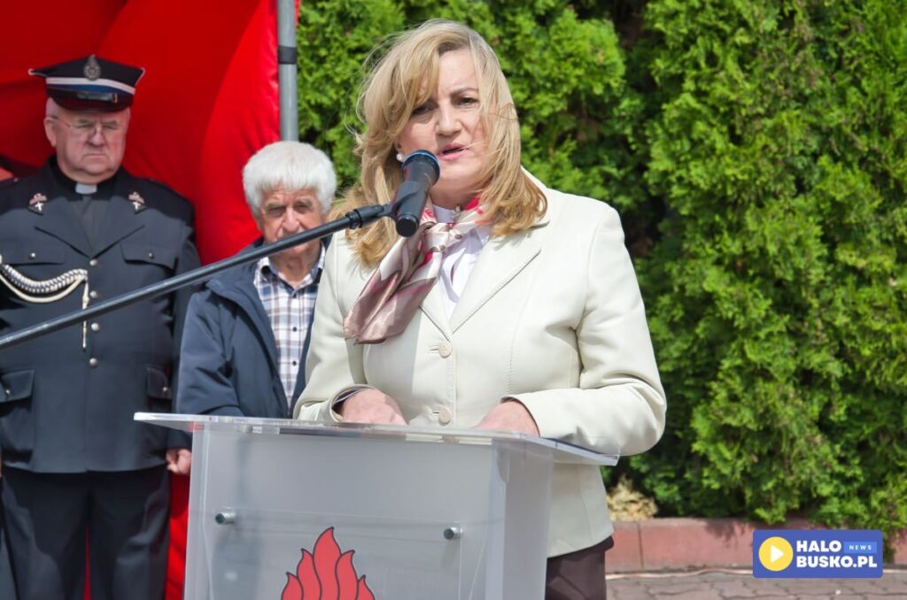 obchody dnia strażaka powiatowe obchody dnia strazaka w busku zdroju 13