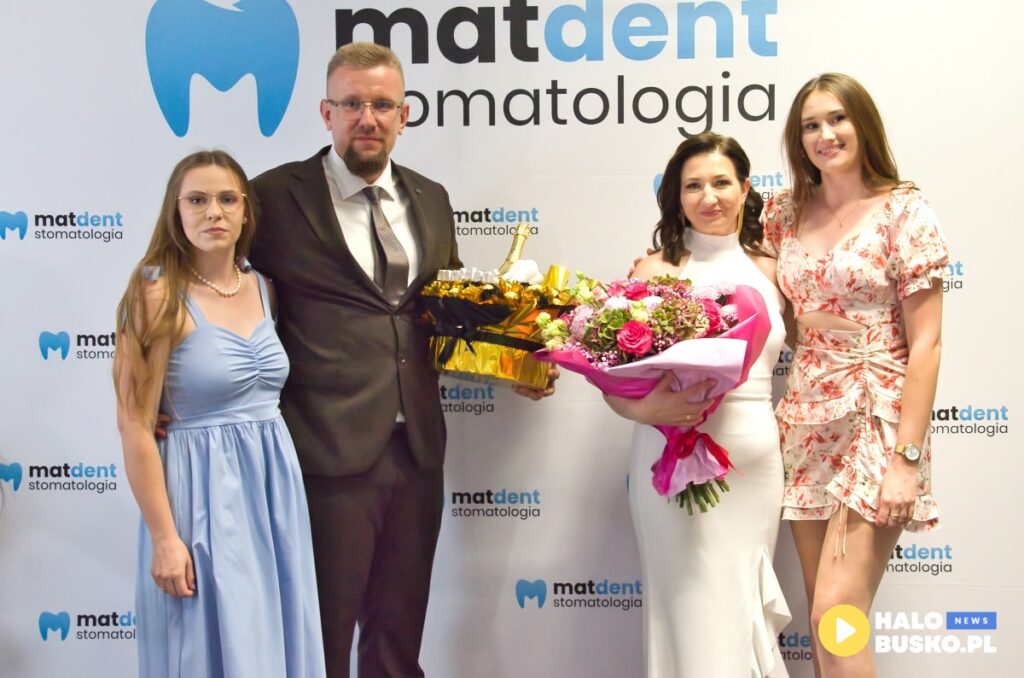 otwarcie gabinetu stomatologicznego matdent w busku zdroju 19