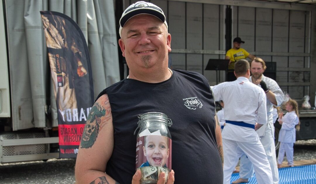 Piknik charytatywny dla Antosia w Elżbiecinie trwa. Mnóstwo atrakcji i wielkie serca uczestników.