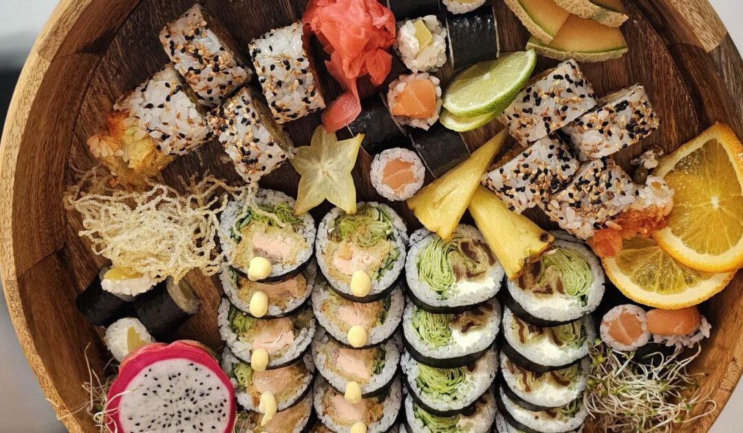 IKKI Sushi Busko-Zdrój prezentuje zestaw miesiąca na czerwiec. Aż 48 kawałków sushi w atrakcyjnej cenie.