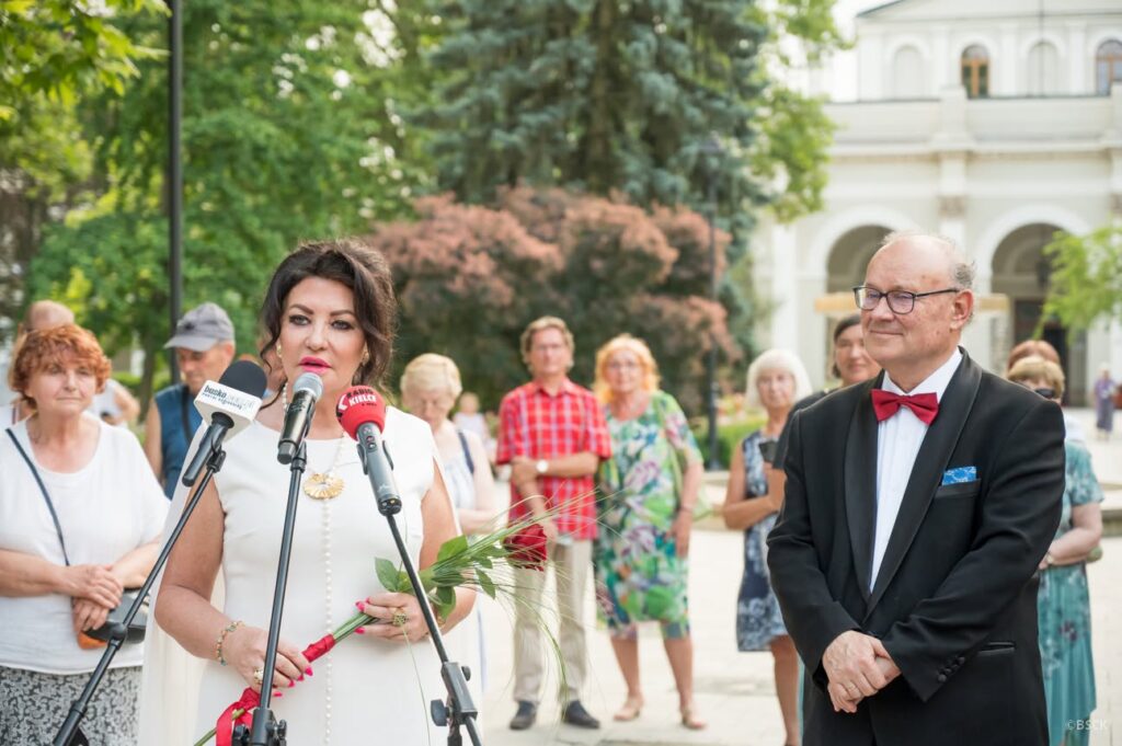 odsłonięcie słoneczka alicji węgorzewskiej w busku-zdroju