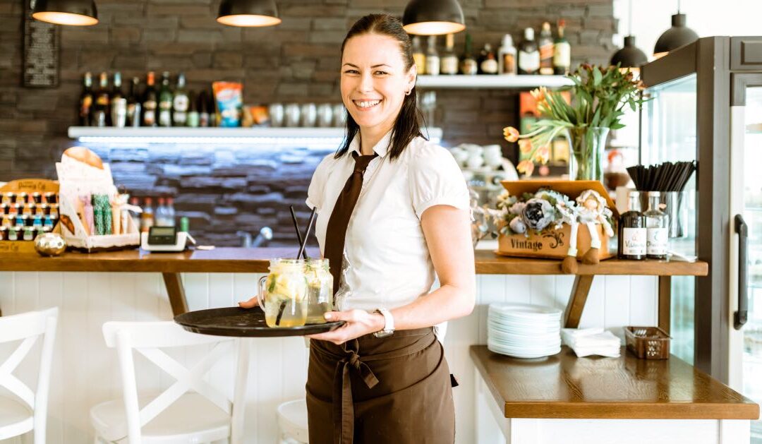 Restauracja Cechowa w Busku-Zdroju rekrutuje. Poszukiwana kucharka, pomoc kuchenna i kelnerka.