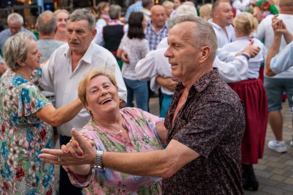 26. Powiatowy Przeglad Zespolow Folklorystycznych i Solistow 9