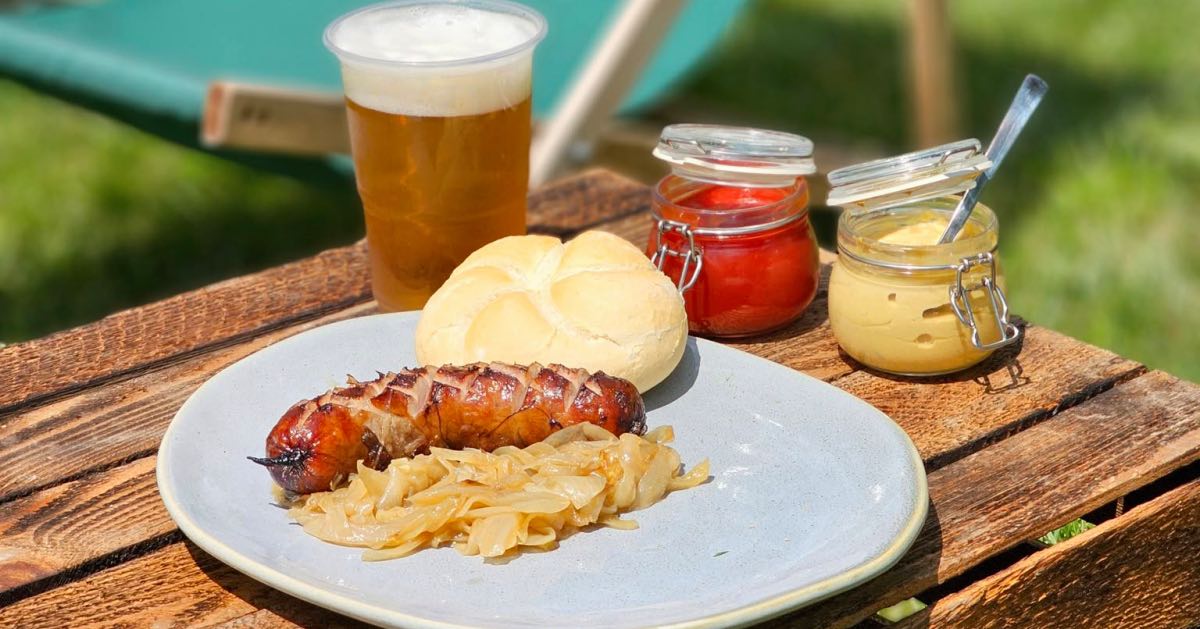 Grillowanie na przystani kajakowej w Zacisze Nad Nidą Resort