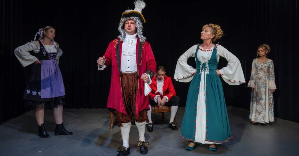 stjopa teatr ciut frapujący