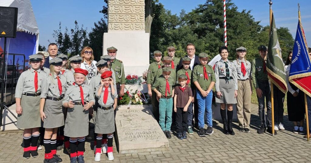 AKS 1947 Busko-Zdrój przegrał 1:2 w Lubaczowie Obchody 112. rocznicy chrztu bojowego 1. Pułku Piechoty Legionów Polskich