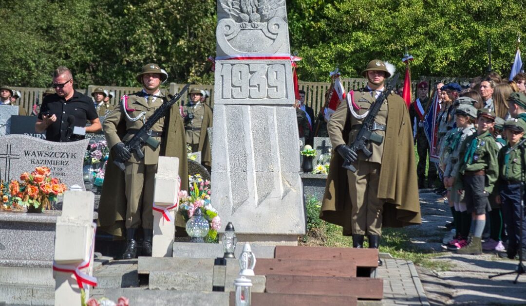 Trwają uroczystości 87. rocznicy Bitwy pod Broniną