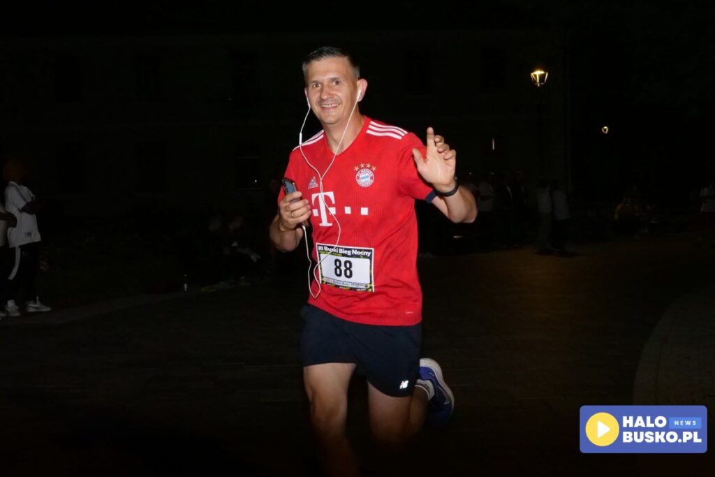 III Buski Bieg Nocny III Buski Bieg Nocny 70