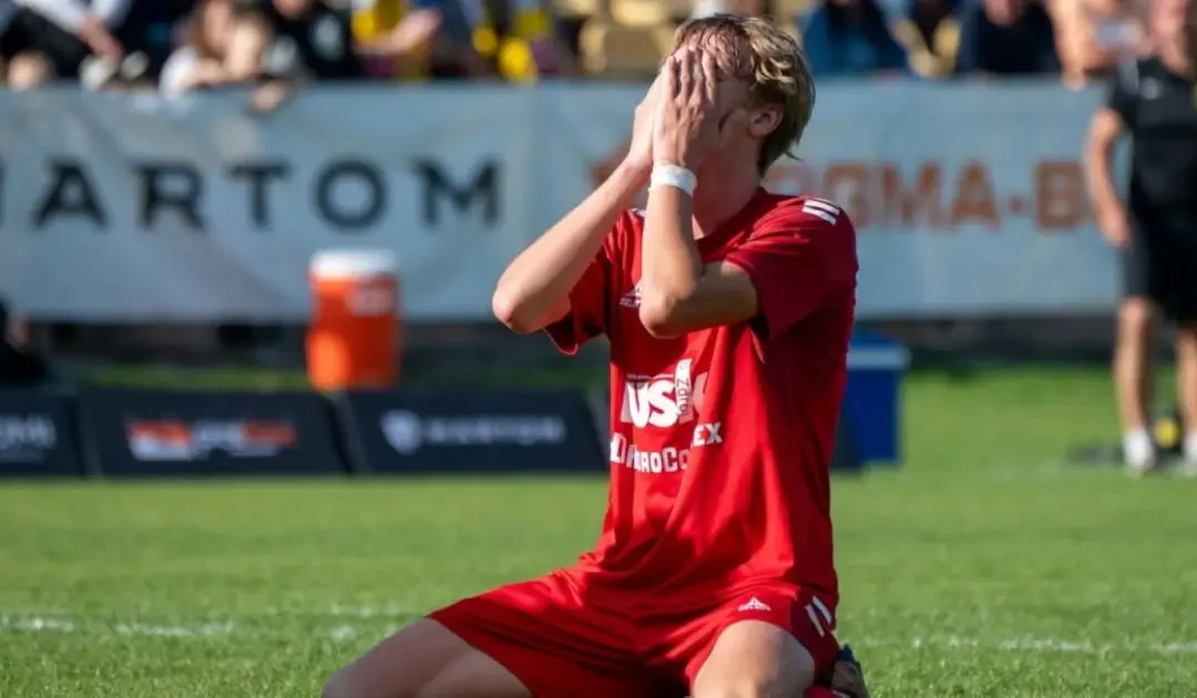 AKS Busko-Zdrój przegrał derby z Naprzodem Jędrzejów