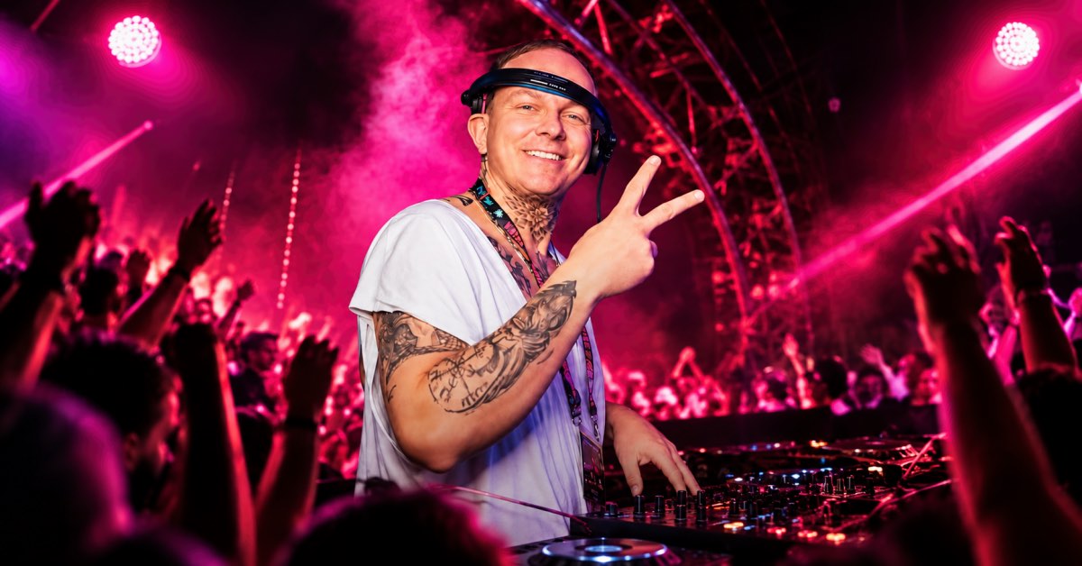 dj brandon hertz w mirage music club w busku-zdroju