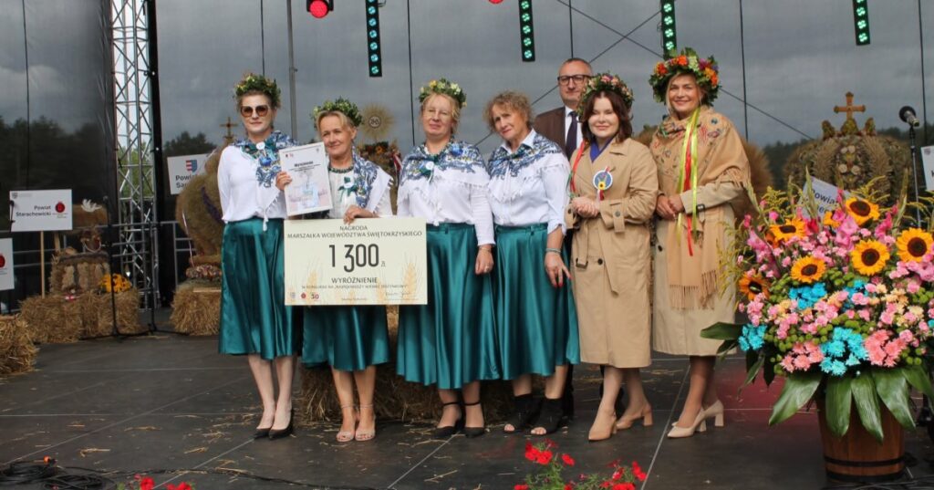 kgw kargow brzozowka na wojewodzkich dozynkach w tokarni
