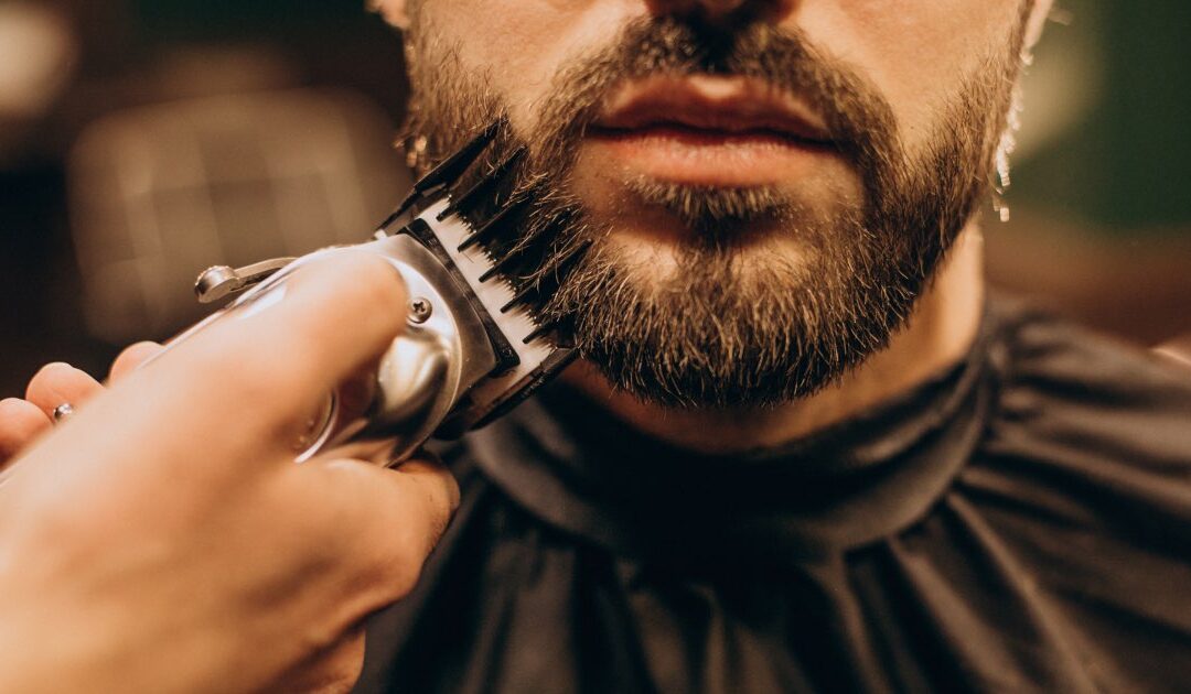 Międzynarodowy Dzień Fryzjera. Barberzy z Buska-Zdroju dbają o męski styl