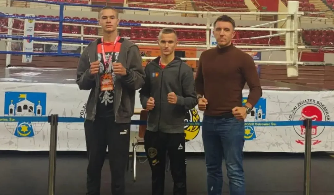 Pięściarze Ring Busko-Zdrój wygrywają pierwsze walki mistrzostw