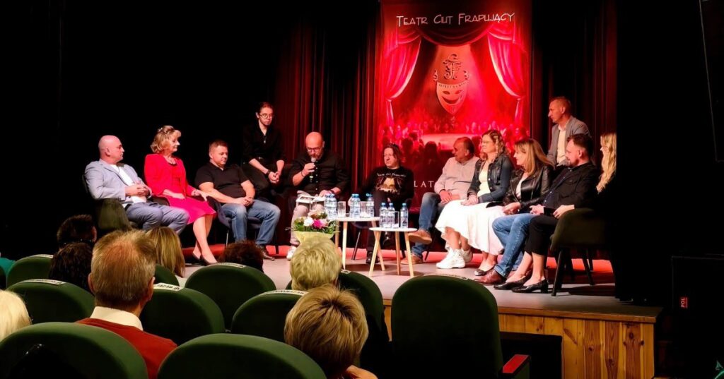 teatr ciut frapujący - książka