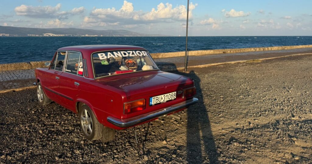 Strażak z Buska-Zdroju wyróżniony za pomoc po wypadku chłopaki z bandziora są w turcji
