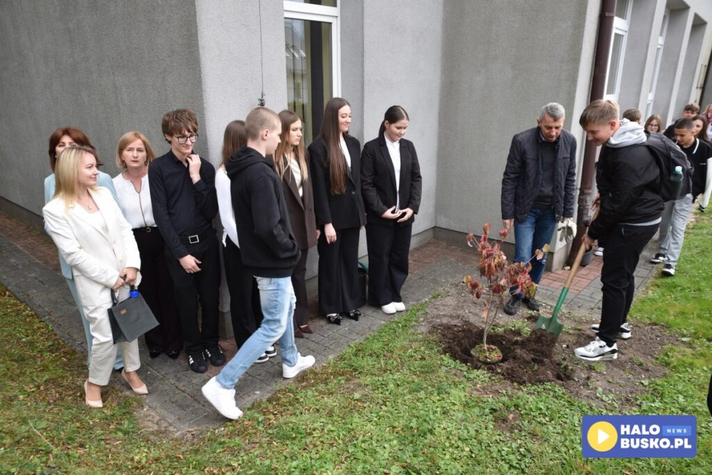 dzien nauczyciela zsp busko zdroj 6