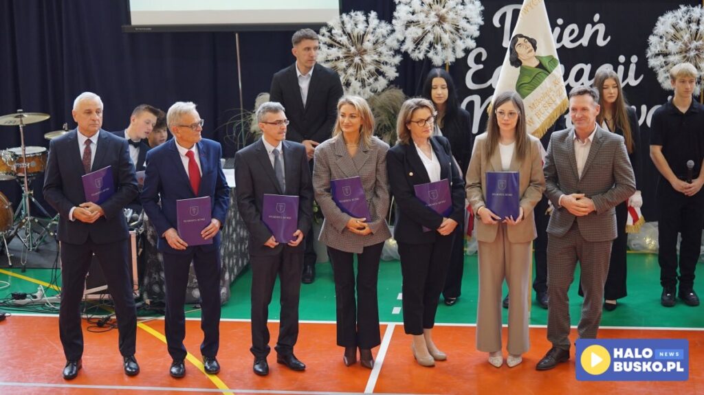dzien nauczyciela zsp busko zdroj 8