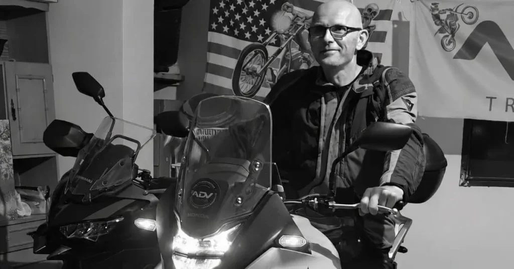 park Tragiczna śmierć motocyklisty z Buska-Zdroju - przyjaciele proszą o pomoc