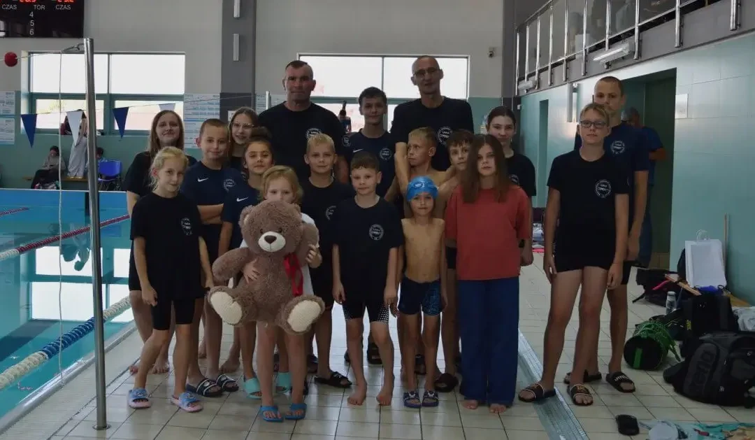 Medalowy start młodych pływaków MUKS Unia Busko-Zdrój