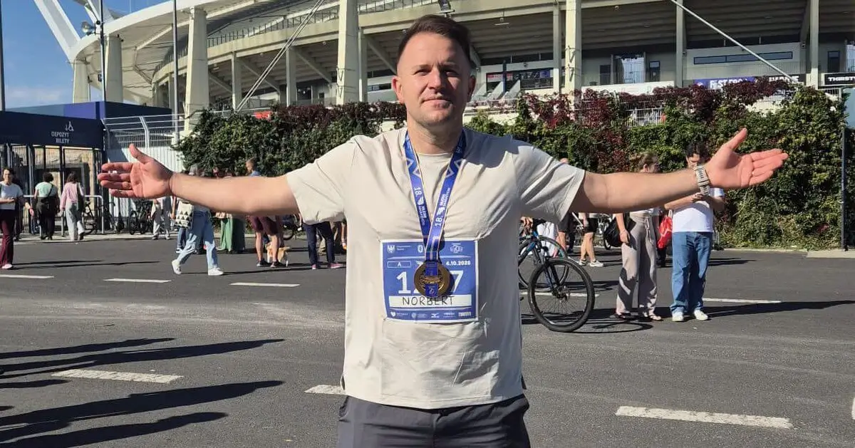 Buski policjant ukończył Silesia Marathon. Ponad 42 kilometry w niespełna 4 godziny Buski policjant ukończył Silesia Marathon. Ponad 42 kilometry w niespełna 4 godziny