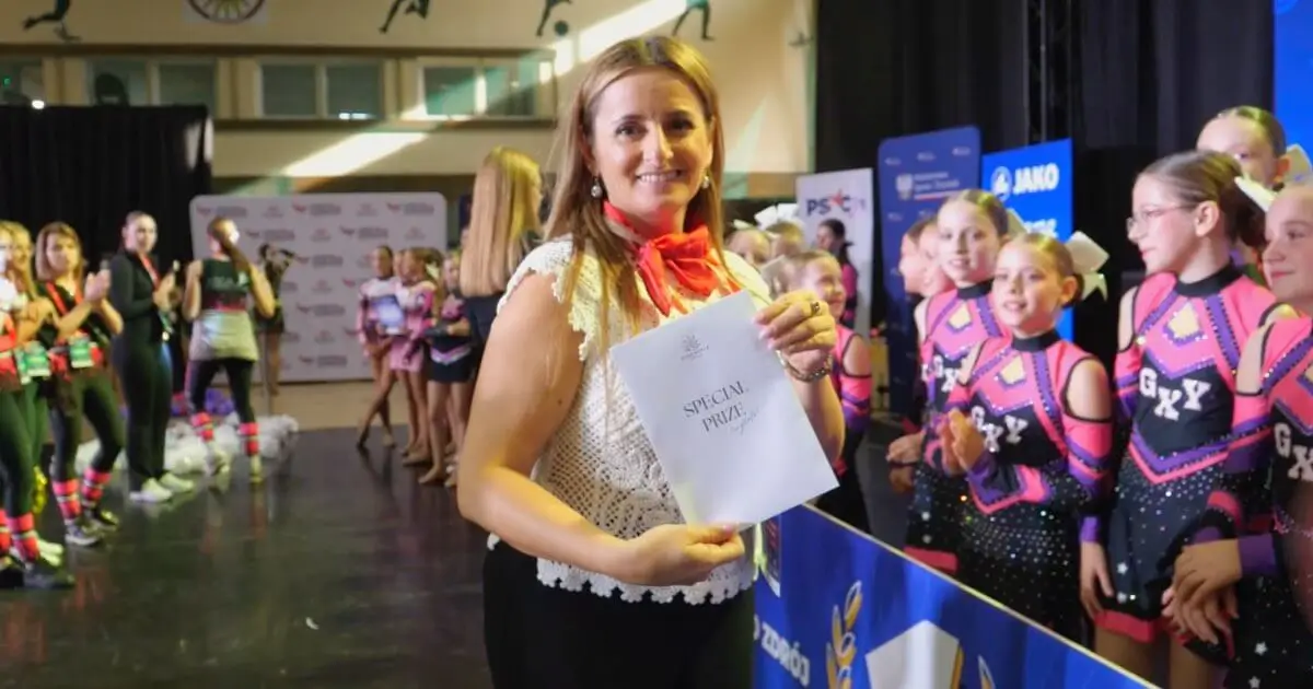Ponad 800 cheerleaderek i cheerleaderów rywalizowało w Busku-Zdroju
