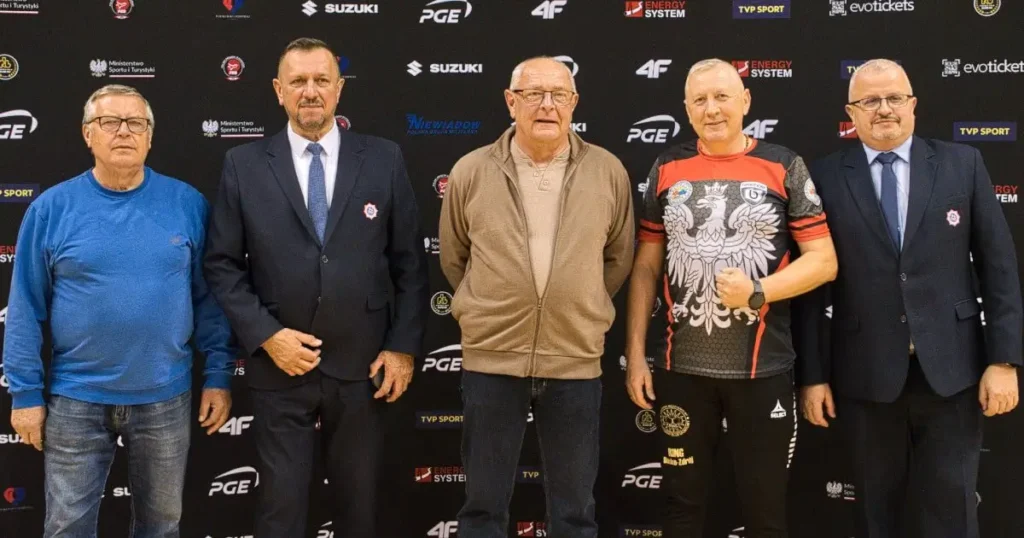Trzech pięściarzy Ring Busko-Zdrój walczy w Polskiej Lidze Boksu