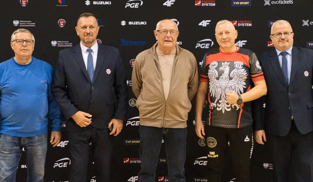 Trzech pięściarzy Ring Busko-Zdrój walczy w Polskiej Lidze Boksu