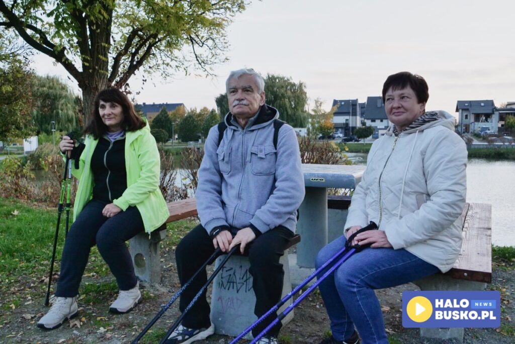 zwiedzanie kosciolka sw. leonarda w busku zdroju spacer z kijkami 1