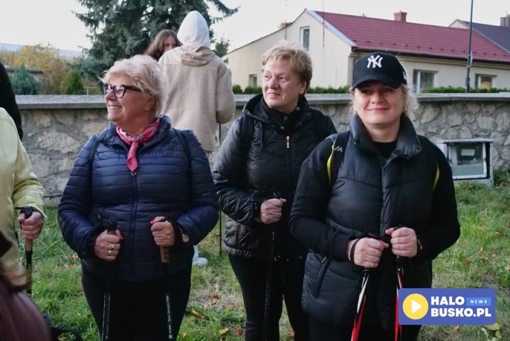 zwiedzanie kosciolka sw. leonarda w busku zdroju spacer z kijkami 11